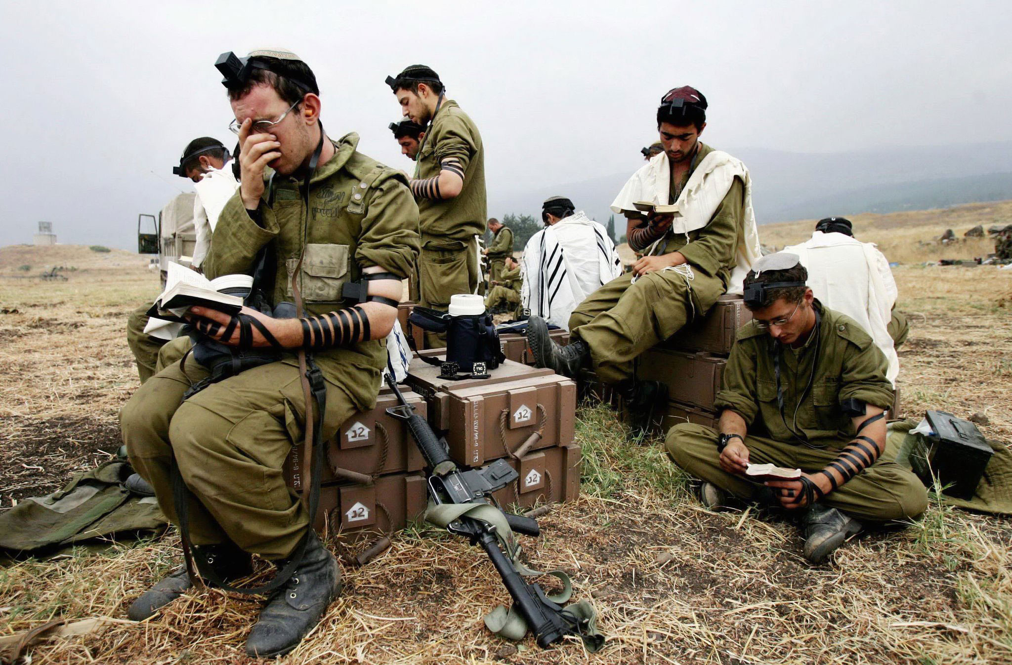 Пленный еврей. Израильская армия ЦАХАЛ. Военный раввинат Израиля.